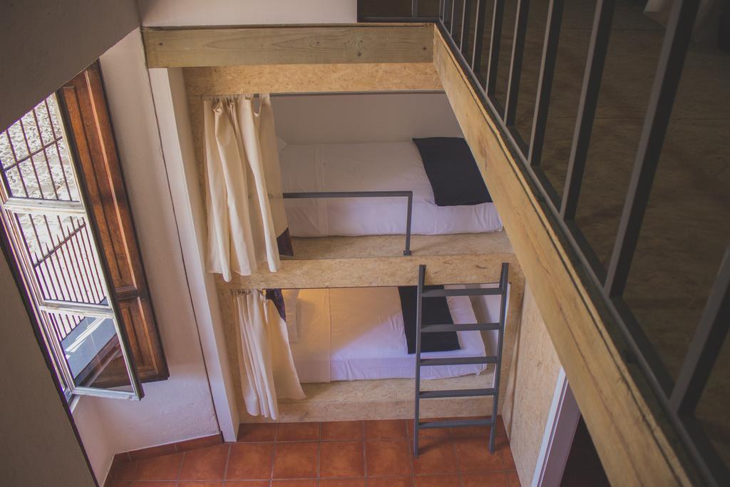 אנטיגואה גואטמלה Somos Hostal מראה חיצוני תמונה