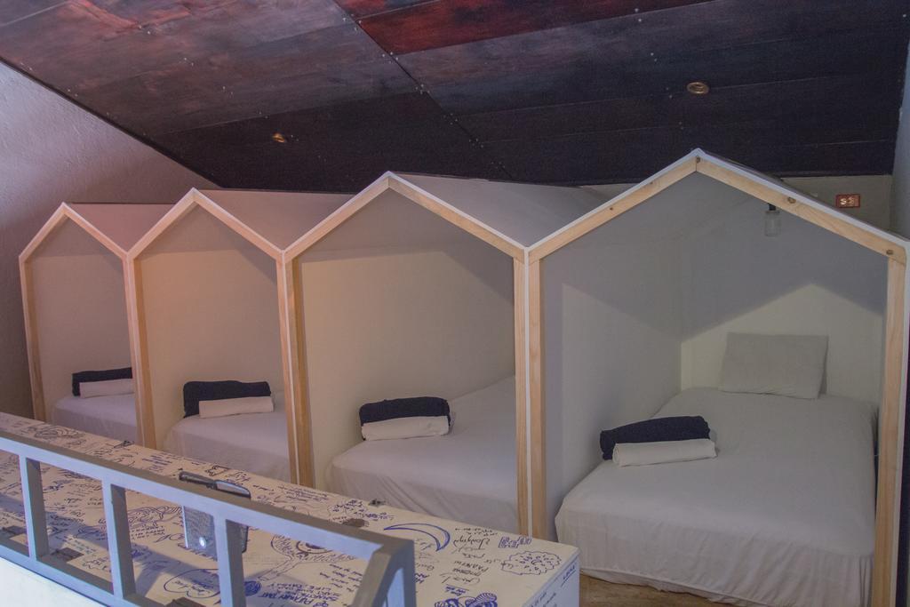 אנטיגואה גואטמלה Somos Hostal מראה חיצוני תמונה