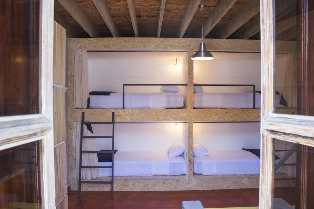 אנטיגואה גואטמלה Somos Hostal מראה חיצוני תמונה